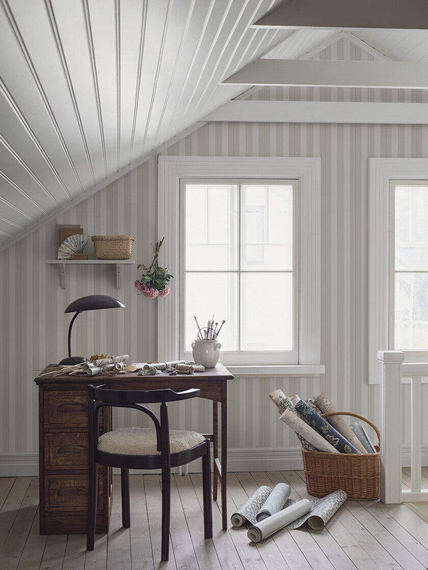 Gustaf, grå och vit tapet