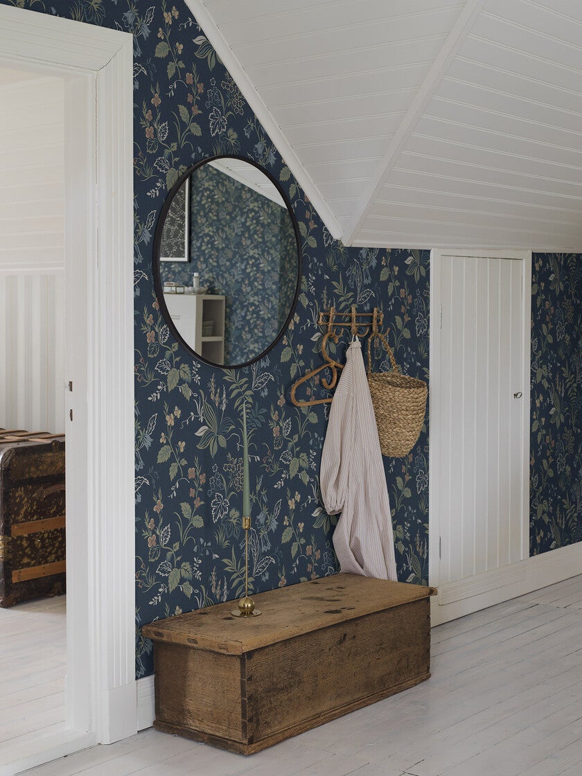 Folklore, blå tapet