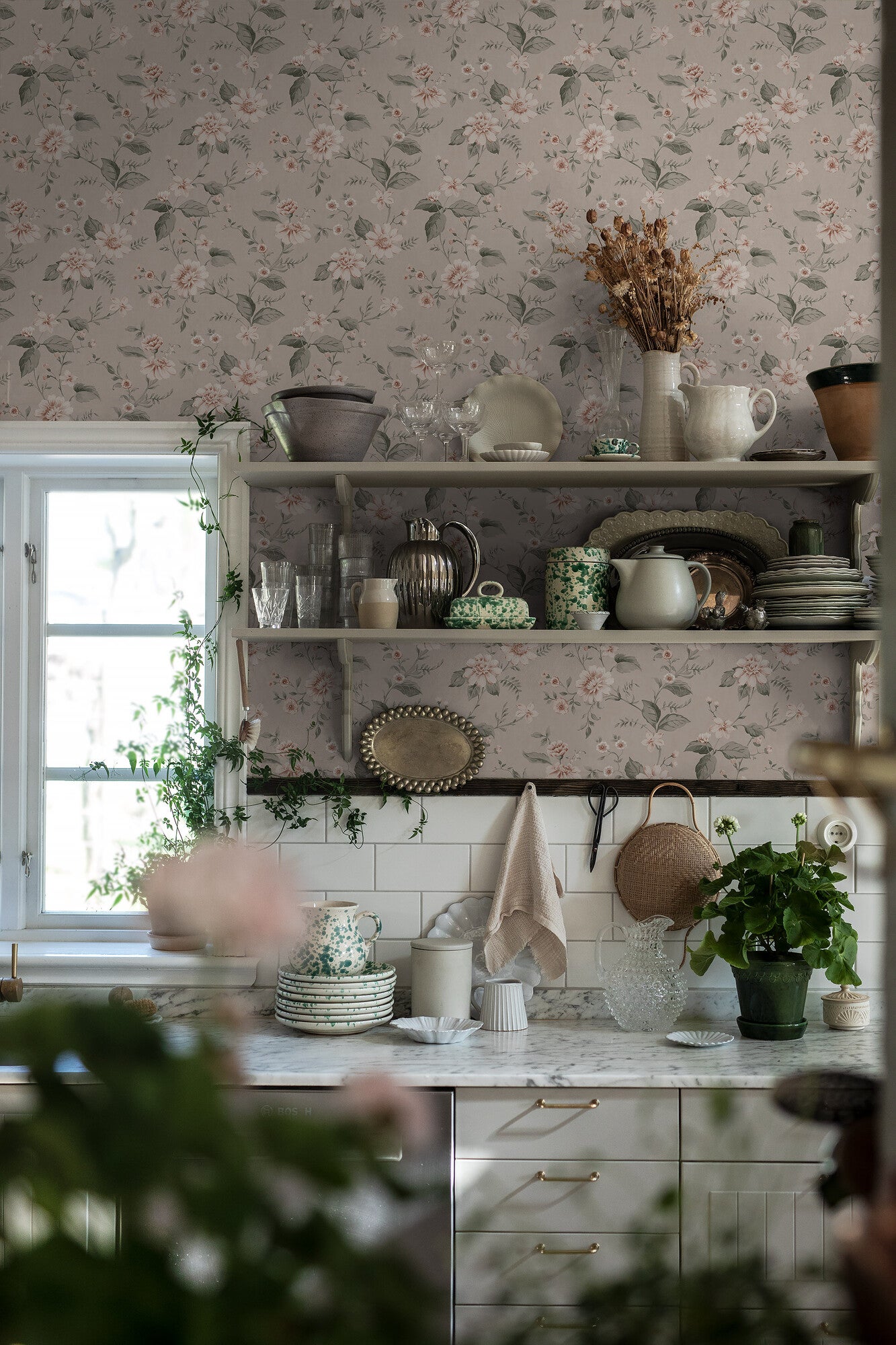 Laura´s Cottage aprikosbeige botten